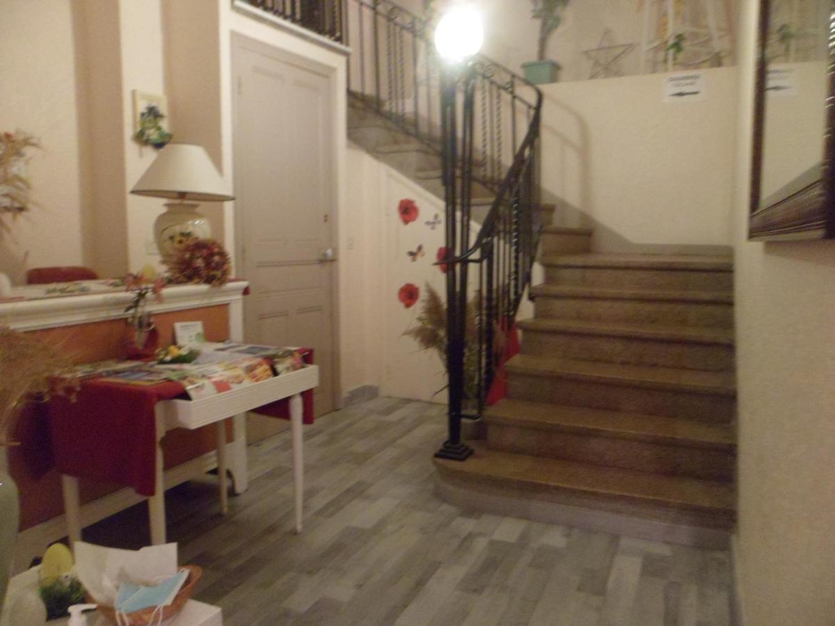 Le Moderne Veynes - Location D'Appartements A La Nuitee Bagian luar foto
